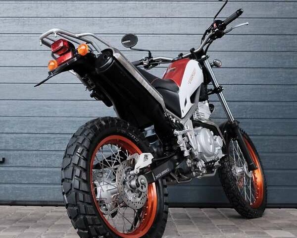 Оранжевый Ямаха Трикер, объемом двигателя 0.25 л и пробегом 14 тыс. км за 4100 $, фото 4 на Automoto.ua