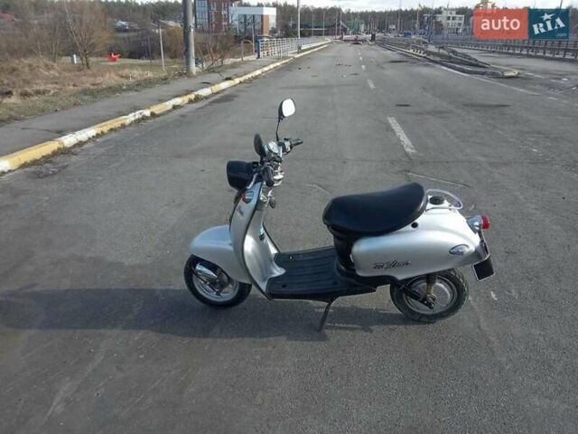 Серый Ямаха Вино, объемом двигателя 0 л и пробегом 1 тыс. км за 1007 $, фото 1 на Automoto.ua