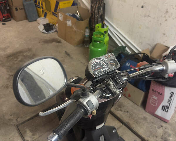 Коричневый Ямаха Вокс, объемом двигателя 0.5 л и пробегом 18 тыс. км за 908 $, фото 2 на Automoto.ua