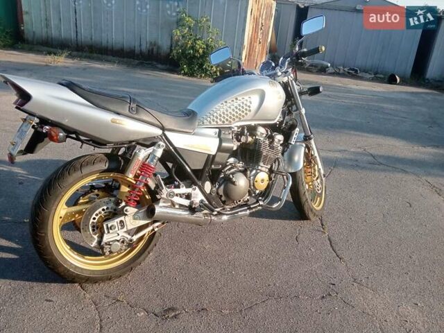 Серый Ямаха ХЖР, объемом двигателя 0 л и пробегом 30 тыс. км за 2400 $, фото 5 на Automoto.ua