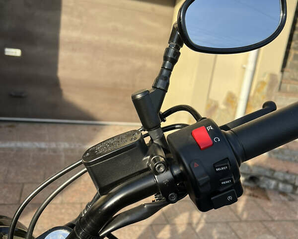 Серый Ямаха ХВ, объемом двигателя 0.94 л и пробегом 7 тыс. км за 10000 $, фото 9 на Automoto.ua