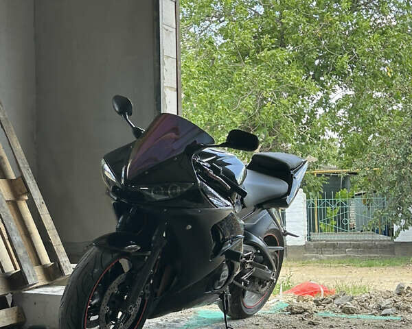 Чорний Ямаха YZF, об'ємом двигуна 0.6 л та пробігом 42 тис. км за 5500 $, фото 1 на Automoto.ua