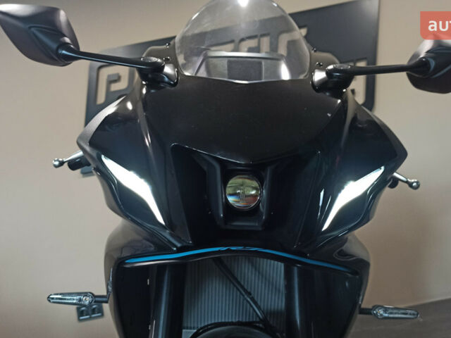 Ямаха YZF, об'ємом двигуна 0.69 л та пробігом 0 тис. км за 12102 $, фото 12 на Automoto.ua