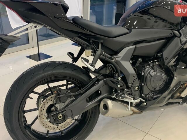 купити нове авто Ямаха YZF 2025 року від офіційного дилера ТОВ "Форсаж авто" Ямаха фото