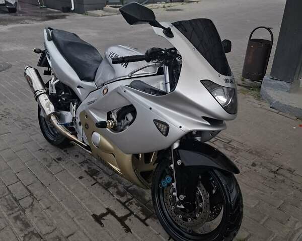 Серый Ямаха УЗФ, объемом двигателя 0.6 л и пробегом 60 тыс. км за 3700 $, фото 4 на Automoto.ua