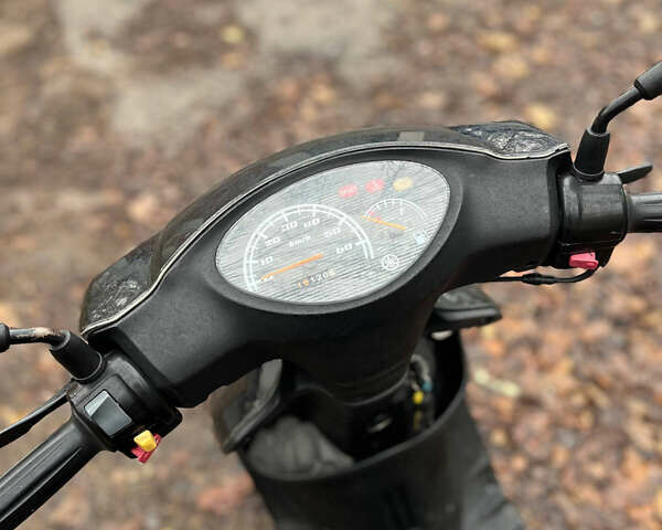 Черный Ямаха  Jog SA 39 ZR, объемом двигателя 0.05 л и пробегом 16 тыс. км за 580 $, фото 3 на Automoto.ua