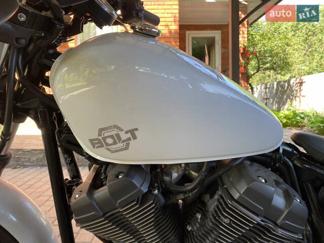 Белый Ямаха Bolt, объемом двигателя 1 л и пробегом 6 тыс. км за 8500 $, фото 15 на Automoto.ua