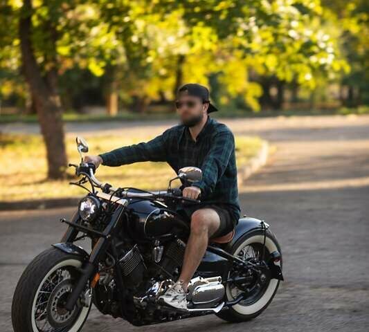 Ямаха Drag Star 1100 2005 в Кривом Роге на Automoto.ua Черный Ямаха Drag Star 1100, объемом двигателя 0 л и пробегом 35 тыс. км за 6999 $, фото 19 на Automoto.ua