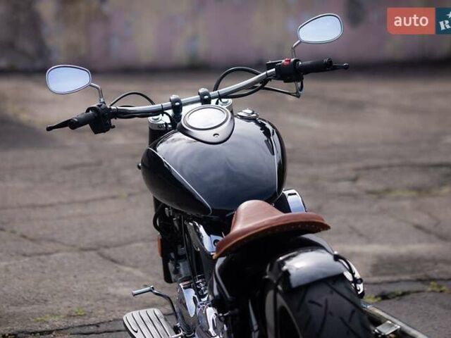 Ямаха Drag Star 1100 2005 в Кривом Роге на Automoto.ua Черный Ямаха Drag Star 1100, объемом двигателя 0 л и пробегом 35 тыс. км за 6999 $, фото 16 на Automoto.ua