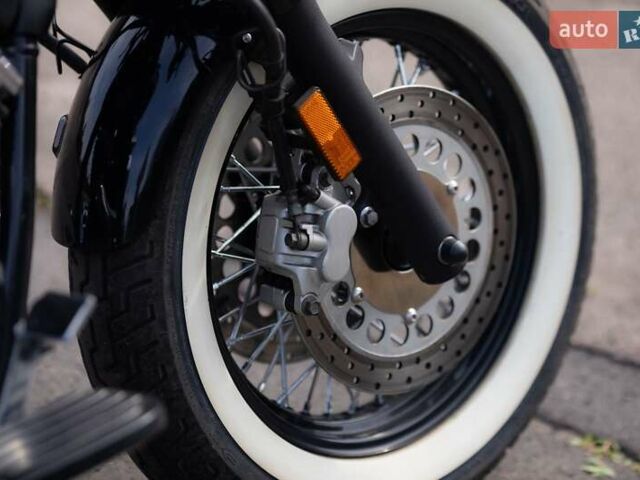 Ямаха Drag Star 1100 2005 в Кривом Роге на Automoto.ua Черный Ямаха Drag Star 1100, объемом двигателя 0 л и пробегом 35 тыс. км за 6999 $, фото 7 на Automoto.ua