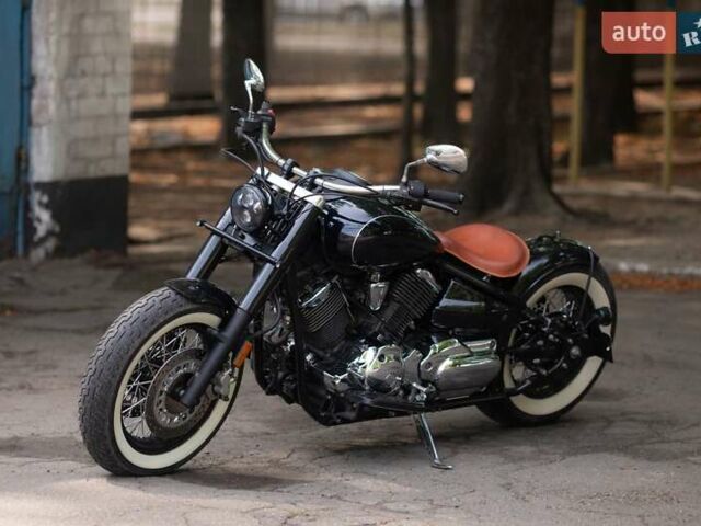 Ямаха Drag Star 1100 2005 в Кривом Роге на Automoto.ua Черный Ямаха Drag Star 1100, объемом двигателя 0 л и пробегом 35 тыс. км за 6999 $, фото 5 на Automoto.ua