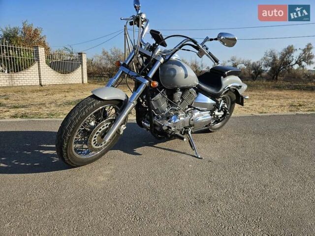 Серый Ямаха Drag Star 1100, объемом двигателя 1.1 л и пробегом 43 тыс. км за 6000 $, фото 9 на Automoto.ua