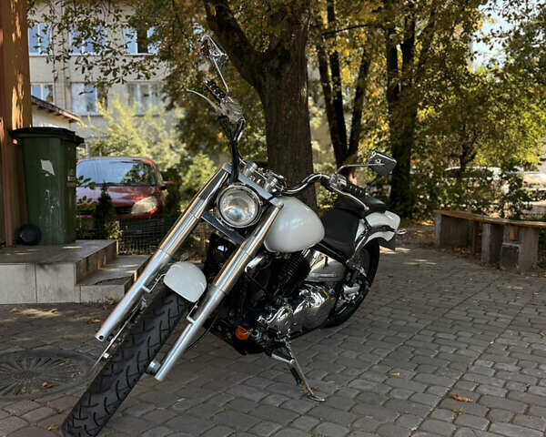 Белый Ямаха Drag Star 400, объемом двигателя 0.4 л и пробегом 34 тыс. км за 3700 $, фото 15 на Automoto.ua