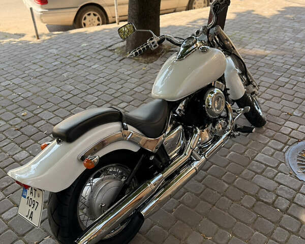 Белый Ямаха Drag Star 400, объемом двигателя 0.4 л и пробегом 34 тыс. км за 3700 $, фото 5 на Automoto.ua