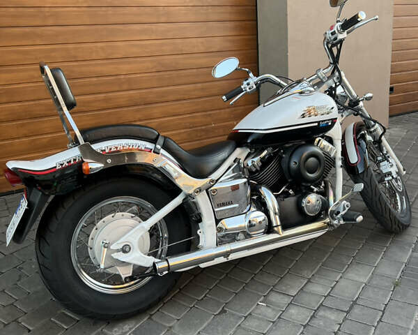Белый Ямаха Drag Star 400, объемом двигателя 0.4 л и пробегом 28 тыс. км за 3600 $, фото 1 на Automoto.ua
