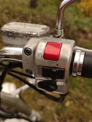 Белый Ямаха Drag Star 400, объемом двигателя 0.4 л и пробегом 30 тыс. км за 3800 $, фото 35 на Automoto.ua