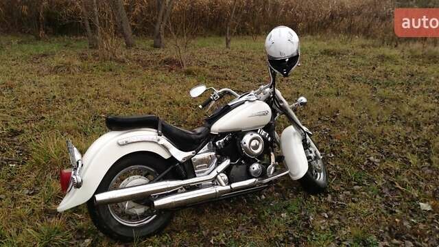 Белый Ямаха Drag Star 400, объемом двигателя 0.4 л и пробегом 30 тыс. км за 3800 $, фото 4 на Automoto.ua