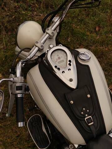 Белый Ямаха Drag Star 400, объемом двигателя 0.4 л и пробегом 30 тыс. км за 3800 $, фото 18 на Automoto.ua