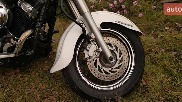 Белый Ямаха Drag Star 400, объемом двигателя 0.4 л и пробегом 30 тыс. км за 3800 $, фото 25 на Automoto.ua