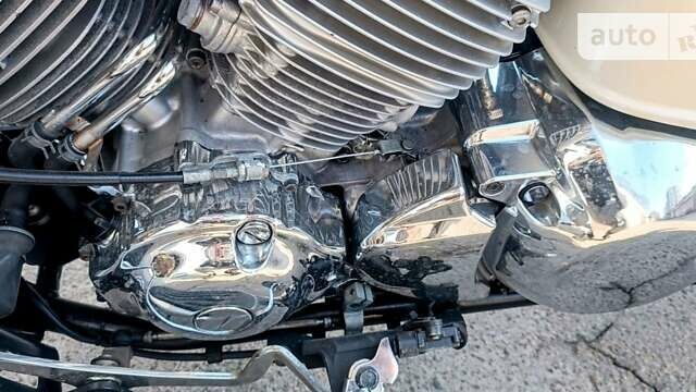 Белый Ямаха Drag Star 400, объемом двигателя 0.4 л и пробегом 64 тыс. км за 4500 $, фото 5 на Automoto.ua