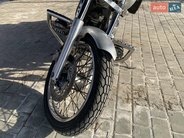 Ямаха Drag Star 400, объемом двигателя 0.4 л и пробегом 110 тыс. км за 2900 $, фото 11 на Automoto.ua