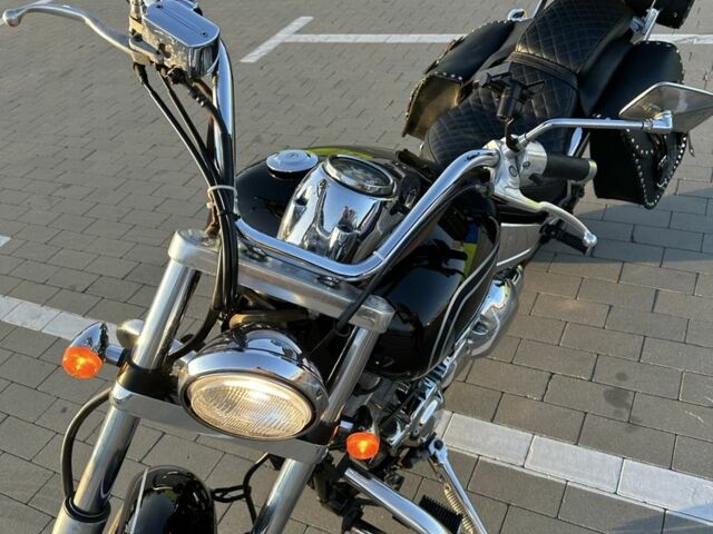 Ямаха Drag Star 400, объемом двигателя 0.4 л и пробегом 0 тыс. км за 3200 $, фото 4 на Automoto.ua