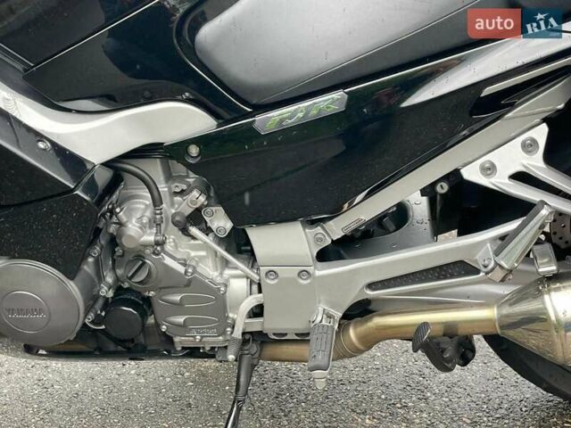 Черный Ямаха FJR 1300, объемом двигателя 1.3 л и пробегом 52 тыс. км за 8900 $, фото 2 на Automoto.ua