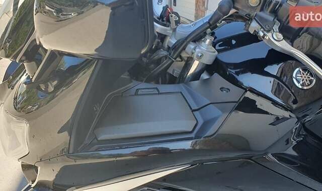 Черный Ямаха FJR 1300, объемом двигателя 0 л и пробегом 50 тыс. км за 10300 $, фото 10 на Automoto.ua