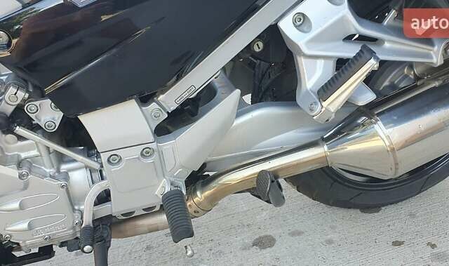 Черный Ямаха FJR 1300, объемом двигателя 0 л и пробегом 50 тыс. км за 10300 $, фото 5 на Automoto.ua