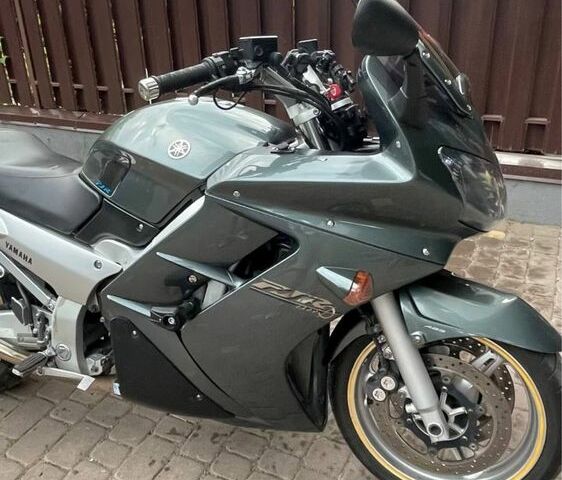 Ямаха FJR 1300, объемом двигателя 1.3 л и пробегом 0 тыс. км за 5200 $, фото 5 на Automoto.ua