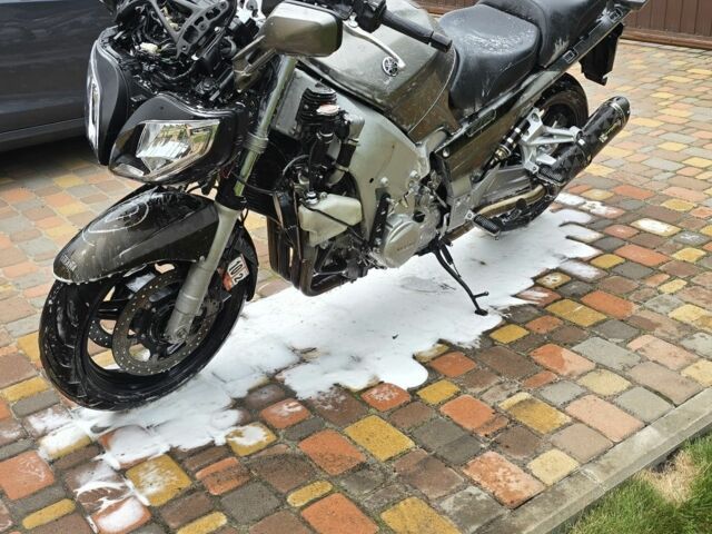 Ямаха FJR 1300, объемом двигателя 1.3 л и пробегом 0 тыс. км за 7000 $, фото 7 на Automoto.ua