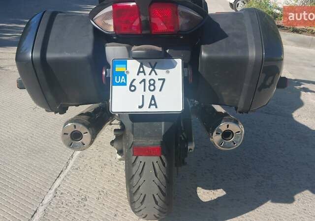 Ямаха FJR 1300, об'ємом двигуна 0 л та пробігом 26 тис. км за 11700 $, фото 2 на Automoto.ua