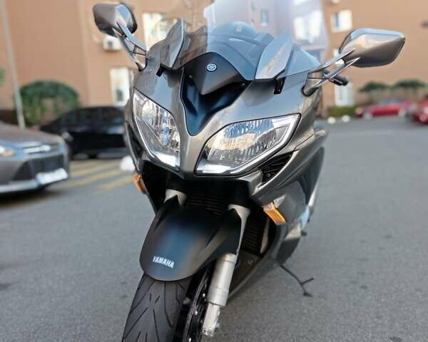 Серый Ямаха FJR 1300, объемом двигателя 1.3 л и пробегом 43 тыс. км за 9199 $, фото 7 на Automoto.ua
