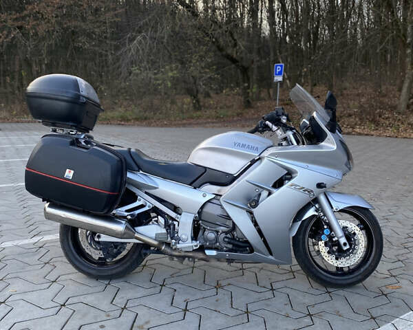 Серый Ямаха FJR 1300, объемом двигателя 1.3 л и пробегом 116 тыс. км за 5100 $, фото 5 на Automoto.ua