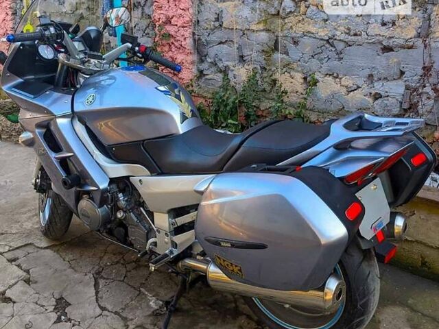 Серый Ямаха FJR 1300, объемом двигателя 1.3 л и пробегом 29 тыс. км за 7000 $, фото 7 на Automoto.ua