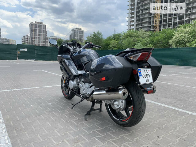 Сірий Ямаха FJR 1300, об'ємом двигуна 1.3 л та пробігом 24 тис. км за 11700 $, фото 7 на Automoto.ua