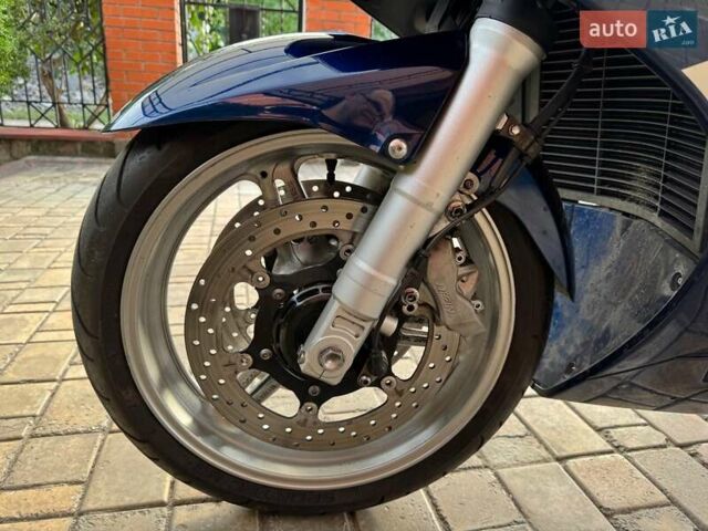 Синий Ямаха FJR 1300, объемом двигателя 0 л и пробегом 20 тыс. км за 11724 $, фото 9 на Automoto.ua