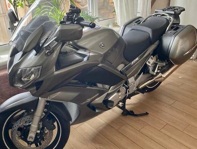 Серый Ямаха FJR 1300A, объемом двигателя 1.3 л и пробегом 36 тыс. км за 12000 $, фото 1 на Automoto.ua