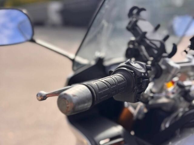 Ямаха FZ-1, объемом двигателя 1 л и пробегом 0 тыс. км за 5700 $, фото 16 на Automoto.ua