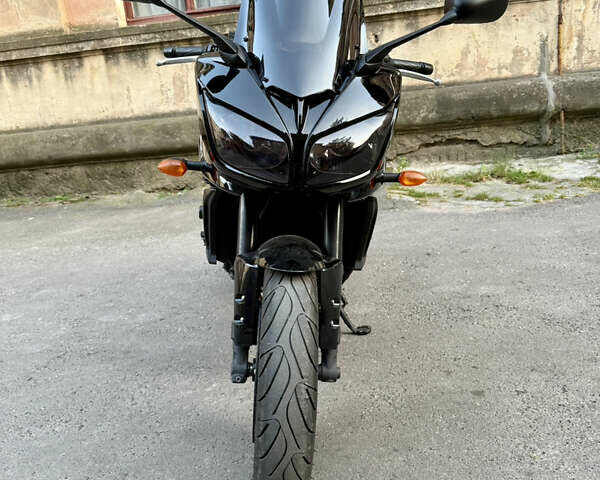 Черный Ямаха FZ1 Fazer, объемом двигателя 1 л и пробегом 43 тыс. км за 7200 $, фото 2 на Automoto.ua