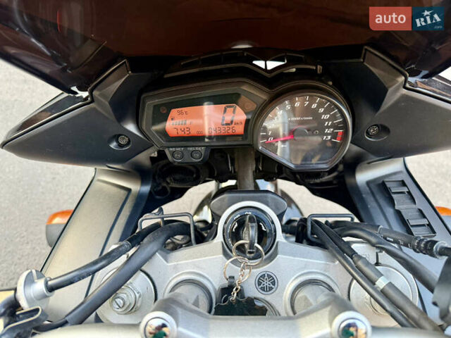 Черный Ямаха FZ1 Fazer, объемом двигателя 1 л и пробегом 43 тыс. км за 7200 $, фото 8 на Automoto.ua