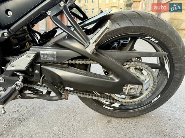 Черный Ямаха FZ1 Fazer, объемом двигателя 1 л и пробегом 43 тыс. км за 7200 $, фото 13 на Automoto.ua