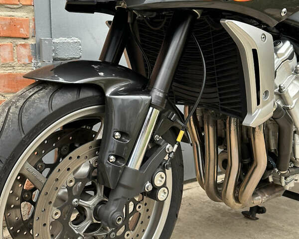 Ямаха FZ1 Fazer, объемом двигателя 1 л и пробегом 24 тыс. км за 7000 $, фото 14 на Automoto.ua