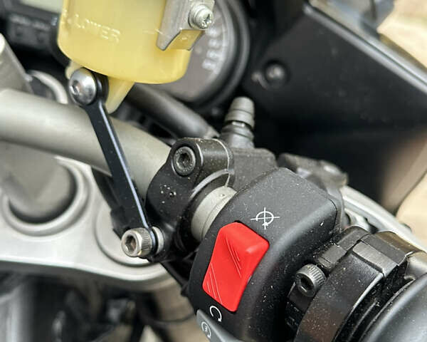 Ямаха FZ1 Fazer, объемом двигателя 1 л и пробегом 24 тыс. км за 7000 $, фото 11 на Automoto.ua