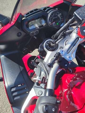 Ямаха FZ1 Fazer, об'ємом двигуна 0 л та пробігом 31 тис. км за 7900 $, фото 5 на Automoto.ua