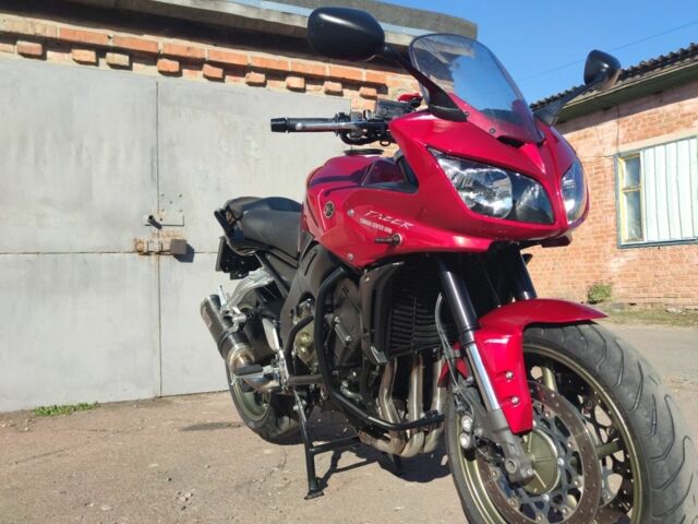 Ямаха FZ1 Fazer, об'ємом двигуна 1 л та пробігом 0 тис. км за 7700 $, фото 11 на Automoto.ua