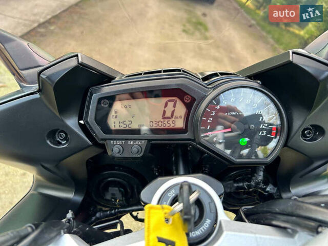 Серый Ямаха FZ1 Fazer, объемом двигателя 1 л и пробегом 30 тыс. км за 7000 $, фото 31 на Automoto.ua