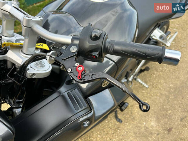 Серый Ямаха FZ1 Fazer, объемом двигателя 1 л и пробегом 30 тыс. км за 7000 $, фото 17 на Automoto.ua