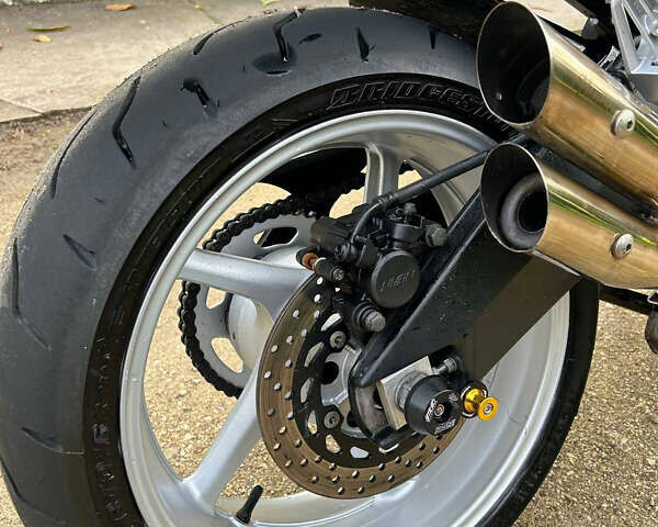 Серый Ямаха FZ1 Fazer, объемом двигателя 1 л и пробегом 30 тыс. км за 7000 $, фото 19 на Automoto.ua