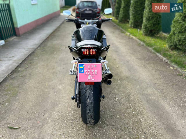 Серый Ямаха FZ1 Fazer, объемом двигателя 1 л и пробегом 30 тыс. км за 7000 $, фото 5 на Automoto.ua